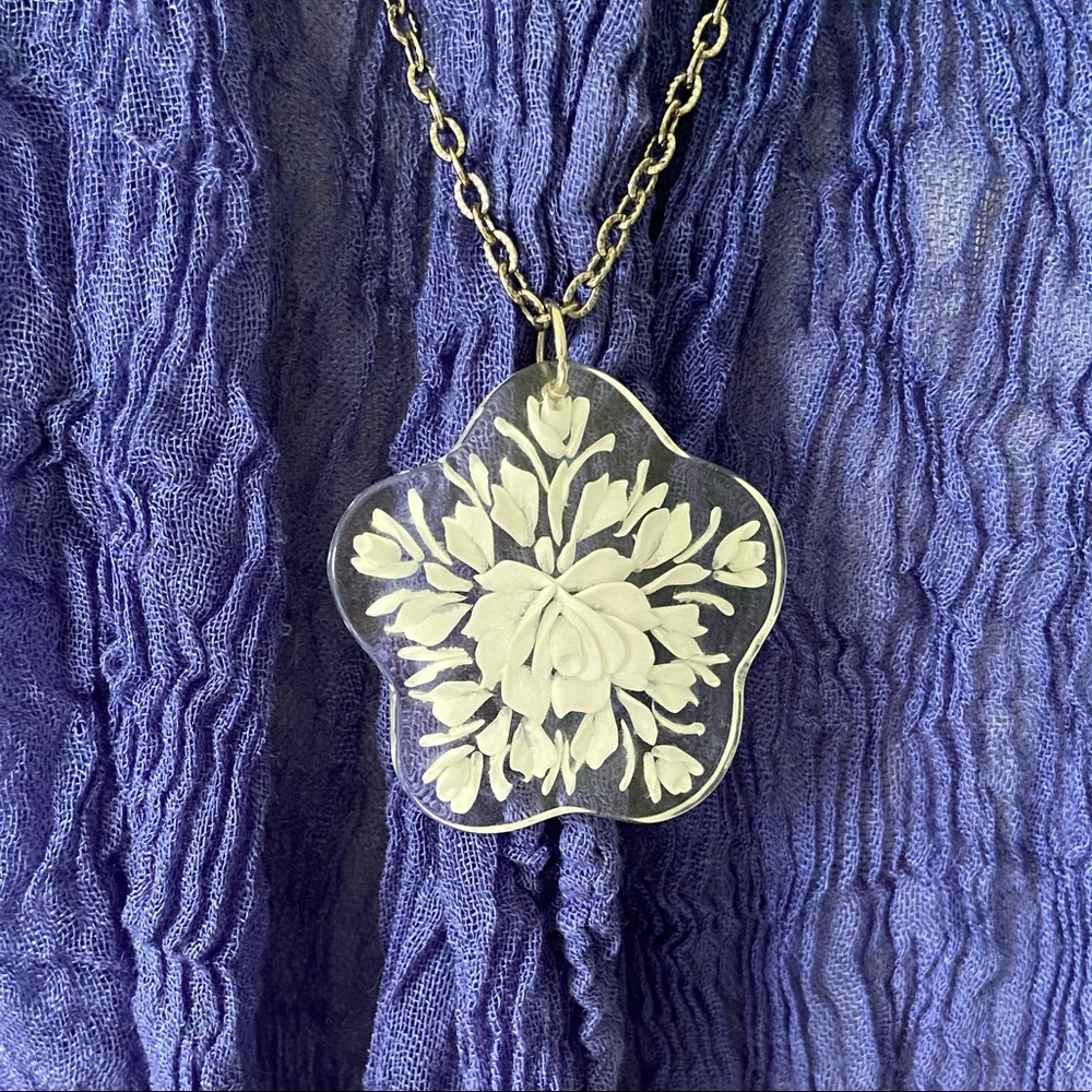 Unique Vintage Resin Rose Necklace